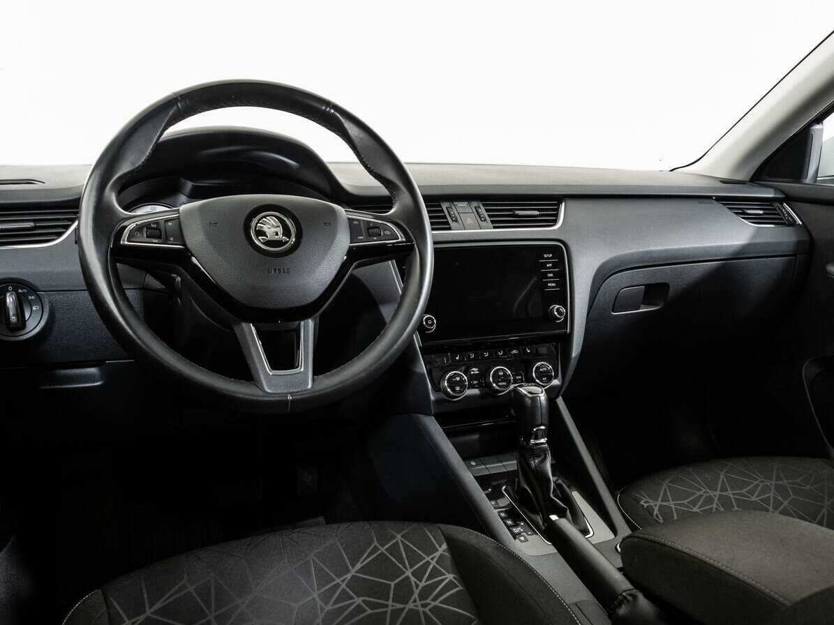 Купить Skoda Octavia, 2019, 122 000 км, фото №10