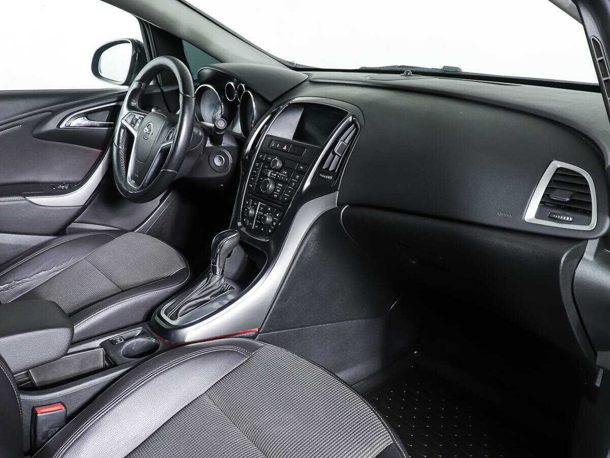 Купить Opel Astra, 2013, 167 050 км, фото №8