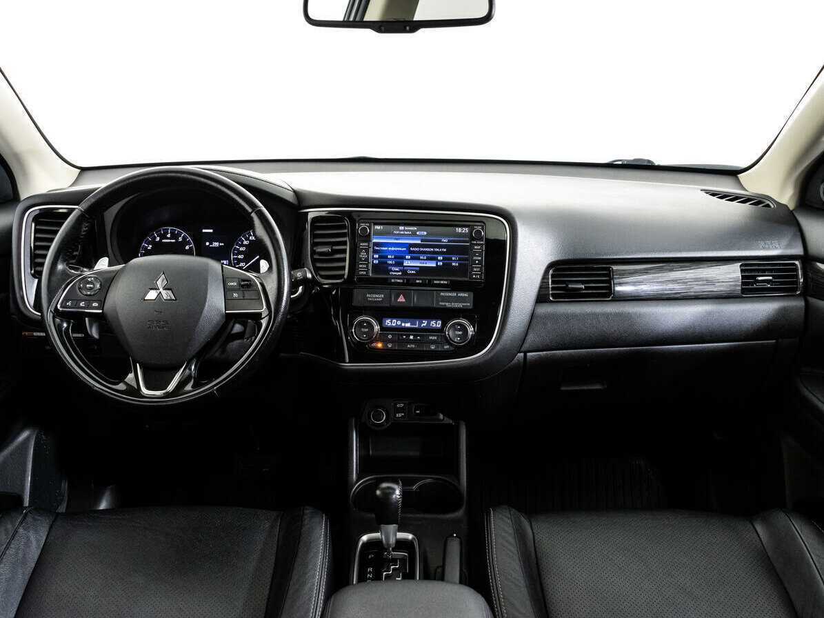 Купить Mitsubishi Outlander, 2016, 152 720 км, фото №10