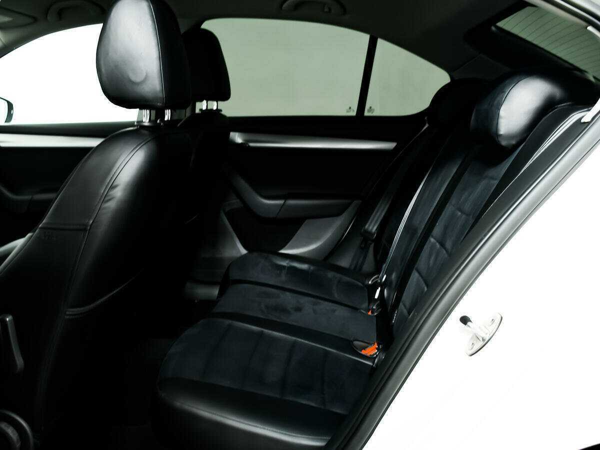 Купить Skoda Octavia, 2014, 178 506 км, фото №12