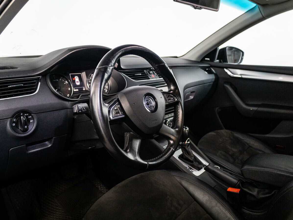 Купить Skoda Octavia, 2015, 268 508 км, фото №10