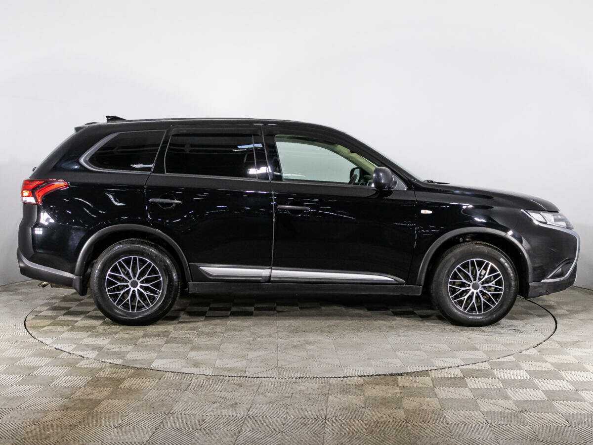 Купить Mitsubishi Outlander, 2021, 45 170 км, фото №4