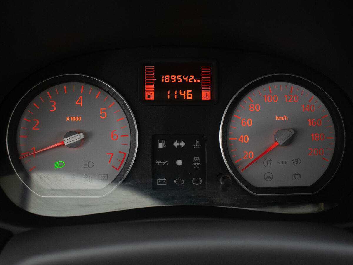 Купить Renault Sandero, 2013, 189 539 км, фото №9