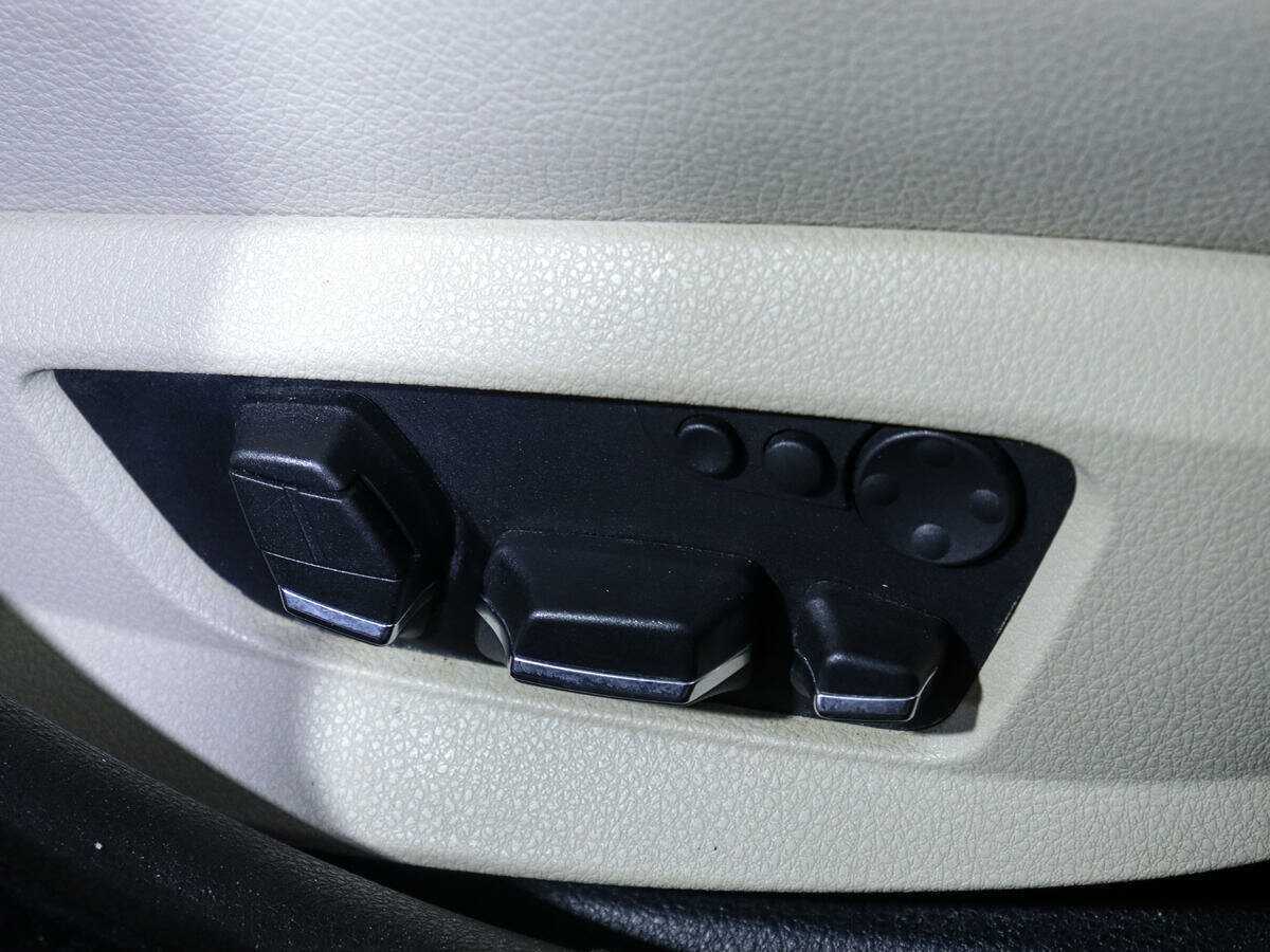 Купить BMW 5 серии 535i xDrive, 2012, 116 498 км, фото №15