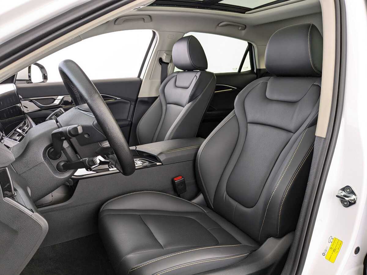 Купить FAW Bestune B70, 2023, 17 355 км, фото №16