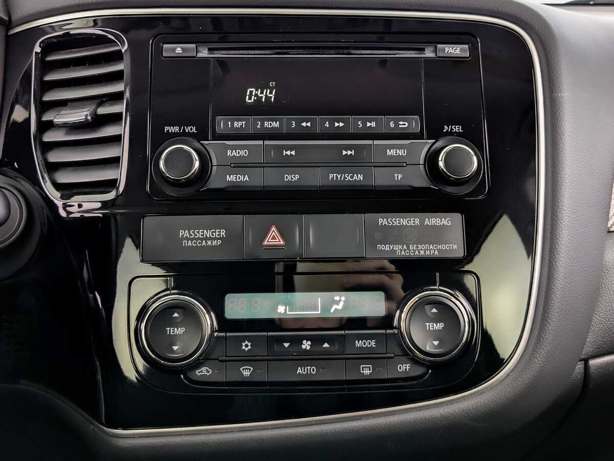 Купить Mitsubishi Outlander, 2014, 129 909 км, фото №13