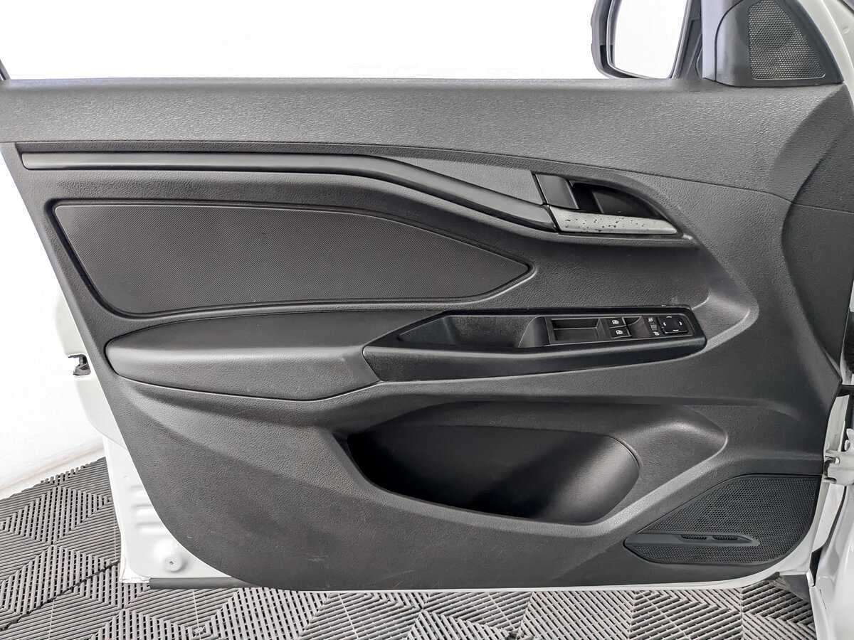 Купить Lada (ВАЗ) Vesta, 2019, 114 423 км, фото №15