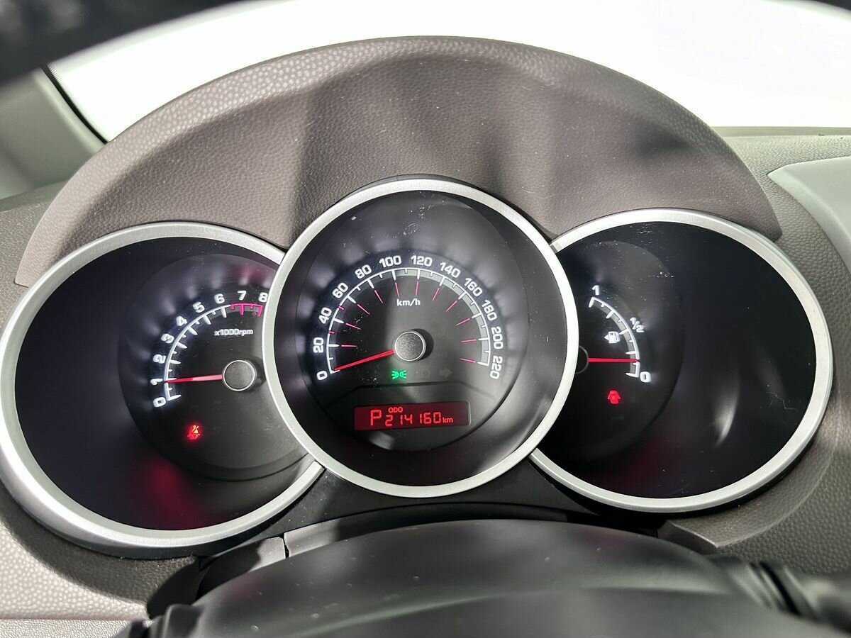 Купить Kia Venga, 2013, 214 158 км, фото №11