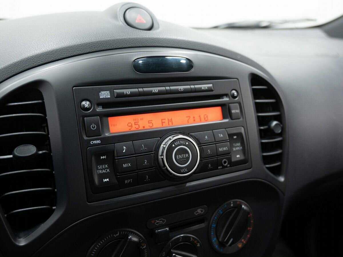 Купить Nissan Juke, 2012, 199 568 км, фото №17