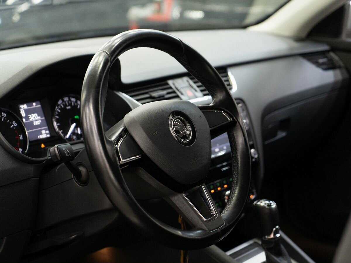 Купить Skoda Octavia, 2017, 119 300 км, фото №5