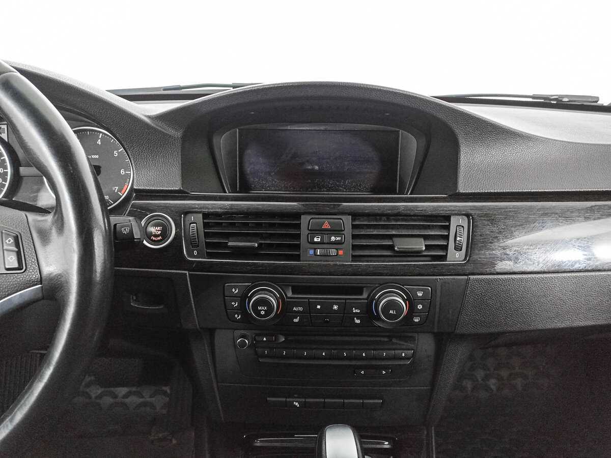 Купить BMW 3 серии 320i, 2012, 207 067 км, фото №13