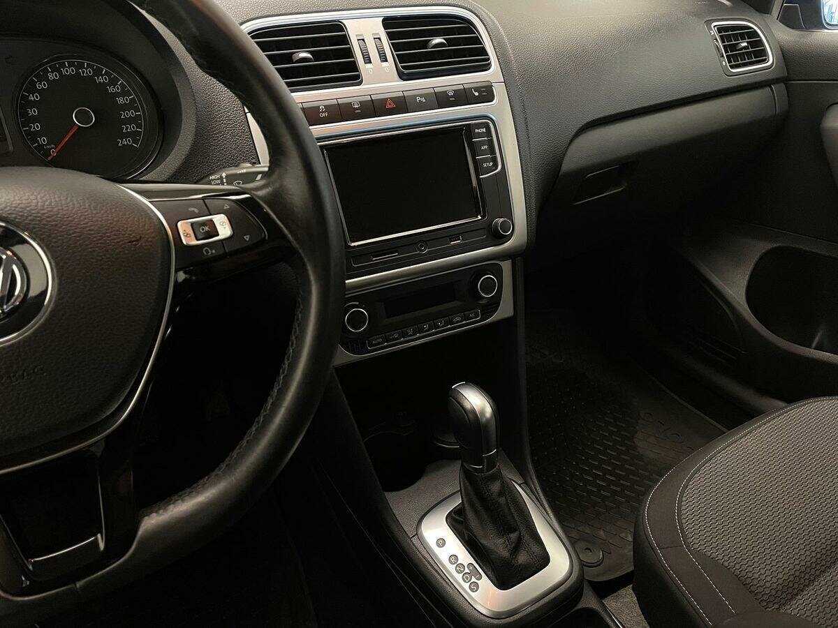 Купить Volkswagen Polo, 2018, 39 212 км, фото №15