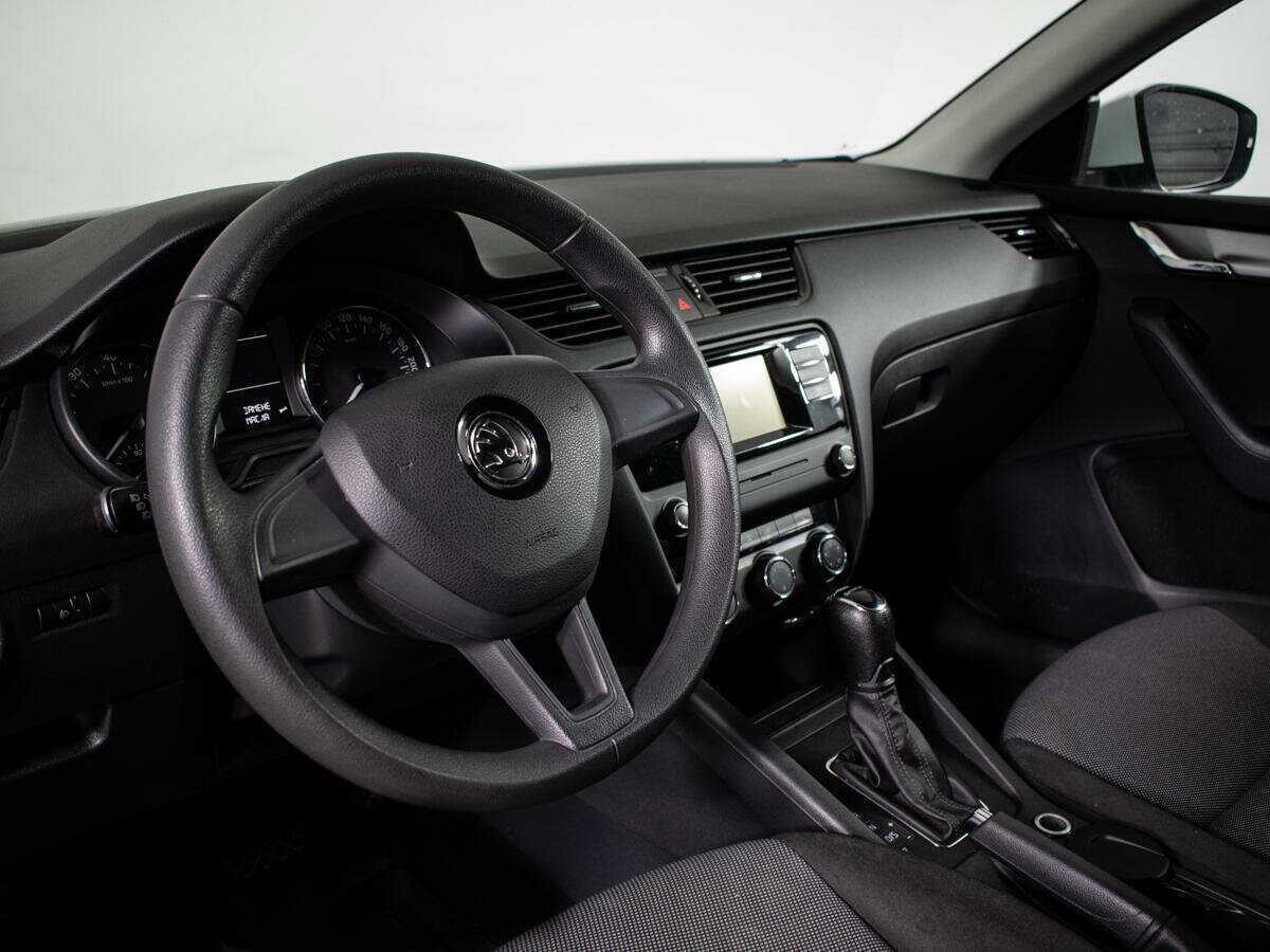 Купить Skoda Octavia, 2016, 88 754 км, фото №10