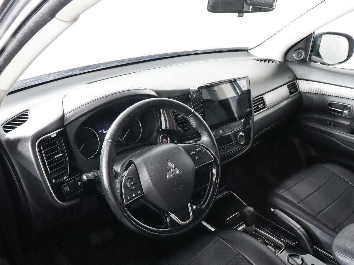 Купить Mitsubishi Outlander, 2018, 98 383 км, фото №9