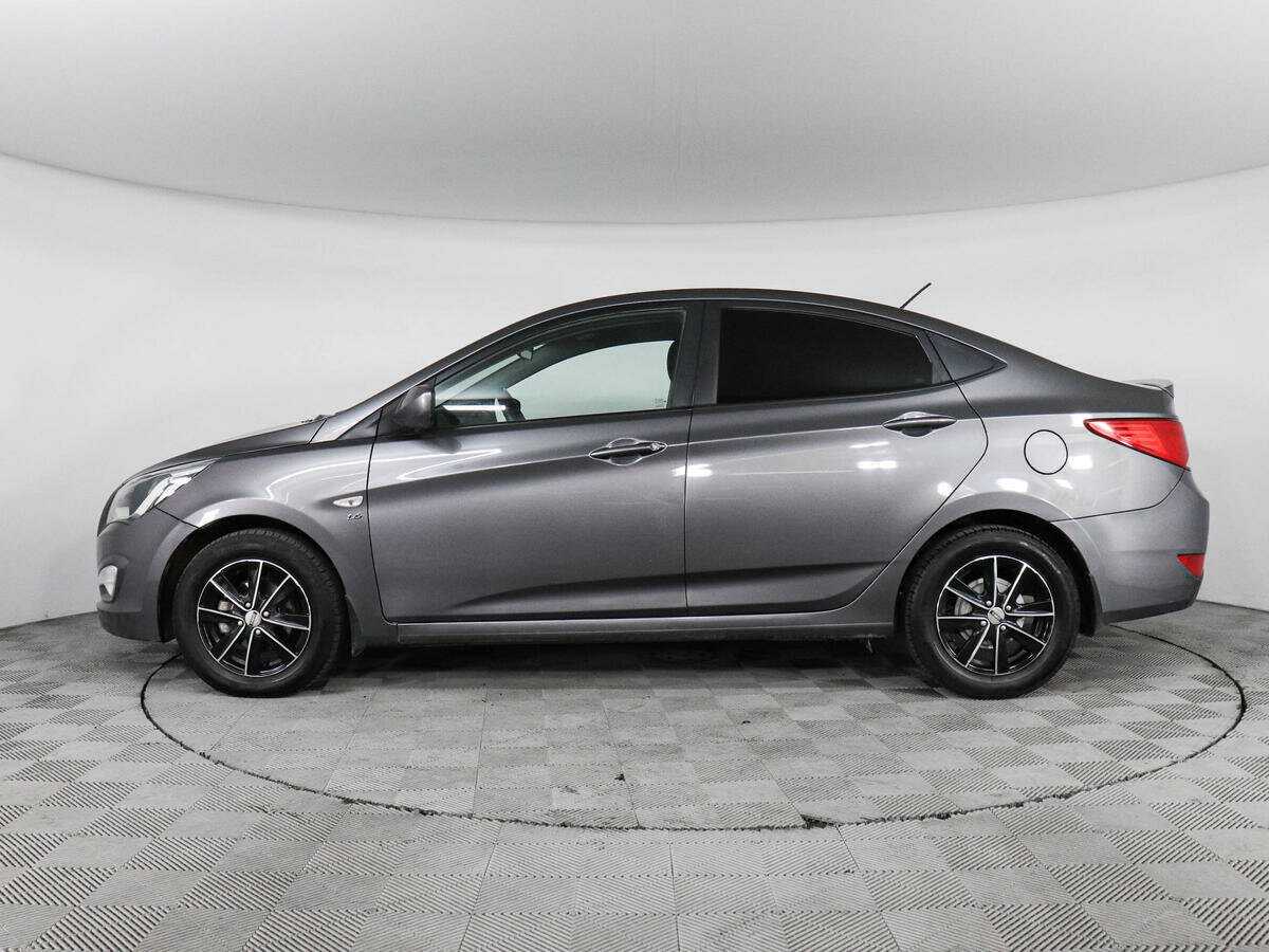 Купить Hyundai Solaris, 2016, 131 587 км, фото №8