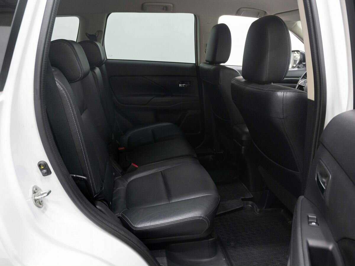 Купить Mitsubishi Outlander, 2016, 176 533 км, фото №12