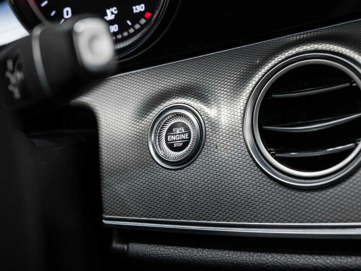 Купить Mercedes-Benz E-Класс 200 d, 2019, 168 000 км, фото №18