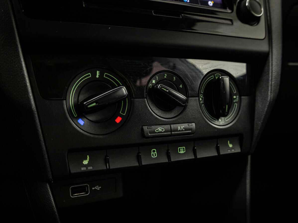 Купить Skoda Rapid, 2018, 163 933 км, фото №15