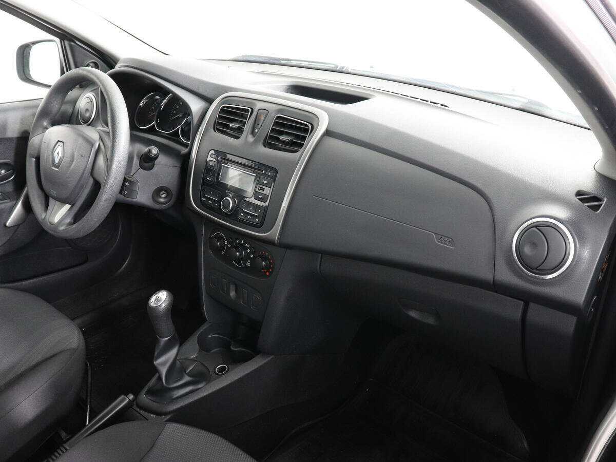 Купить Renault Logan, 2014, 155 646 км, фото №6