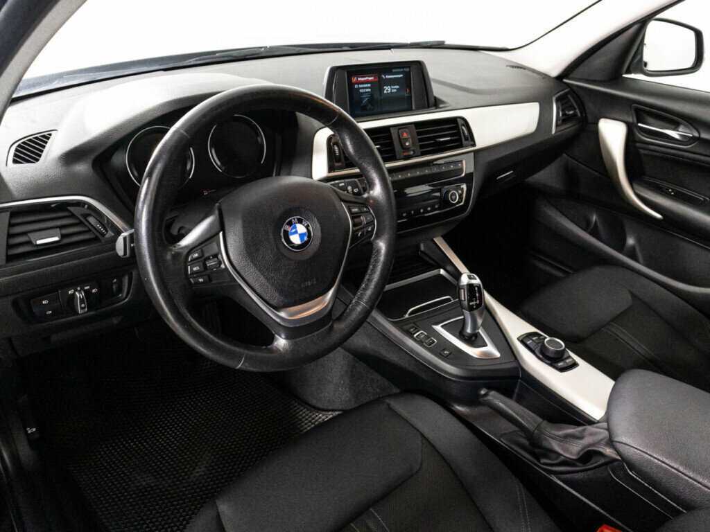 Купить BMW 1 серии 118i, 2017, 106 789 км, фото №11