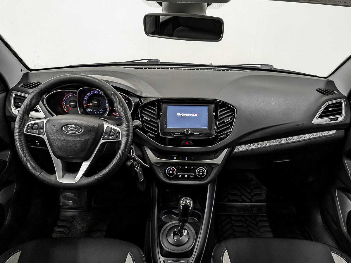 Купить Lada (ВАЗ) Vesta SW Cross, 2018, 127 132 км, фото №14