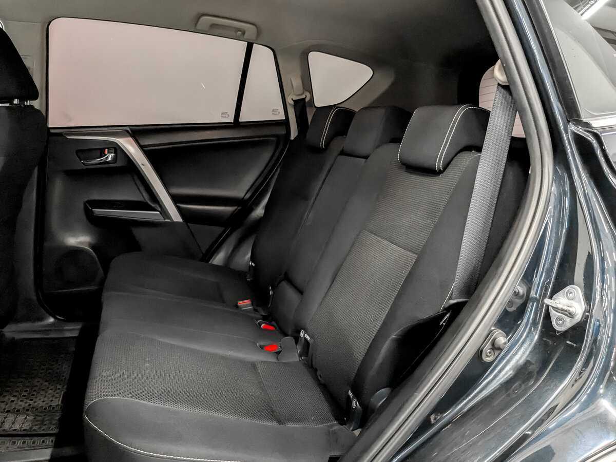 Купить Toyota RAV4, 2017, 113 759 км, фото №12
