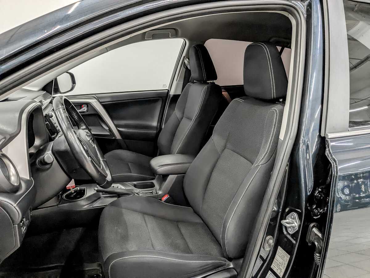 Купить Toyota RAV4, 2017, 113 759 км, фото №19