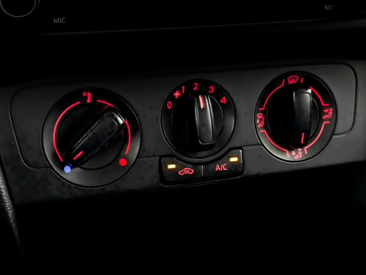 Купить Volkswagen Polo, 2020, 146 373 км, фото №23