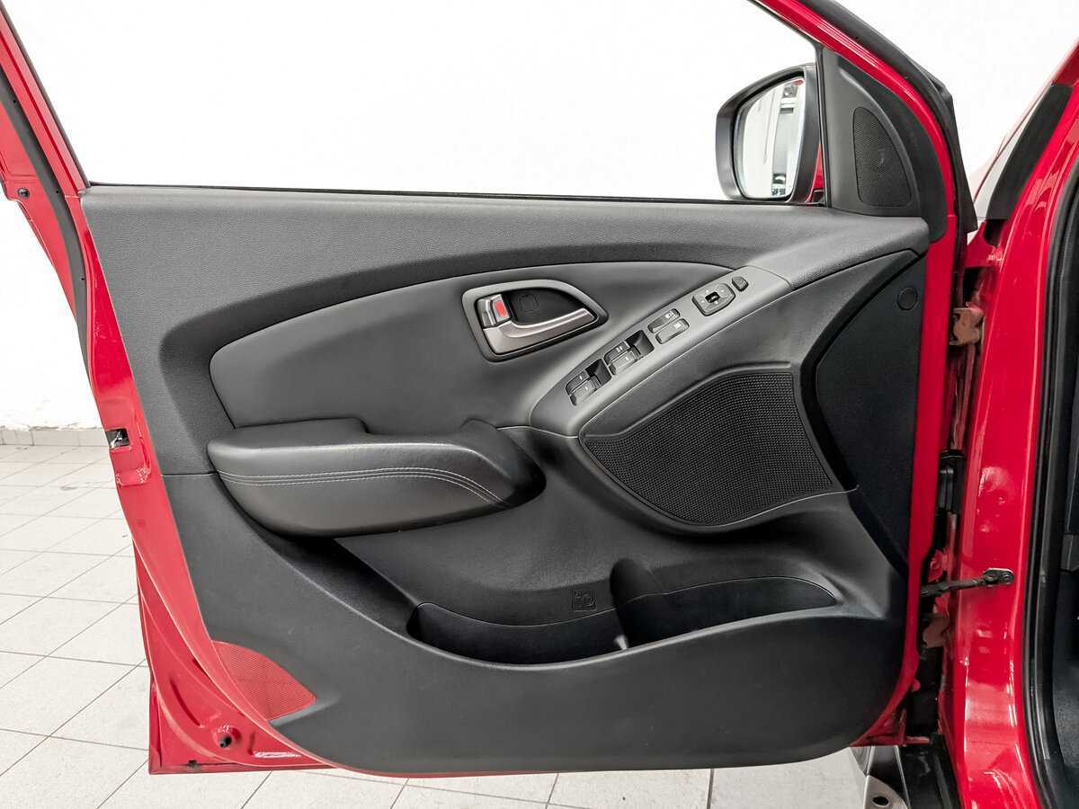 Купить Hyundai ix35, 2013, 146 267 км, фото №16