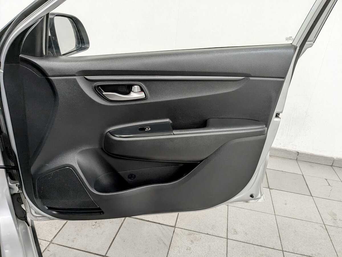Купить Kia Rio X-Line, 2020, 189 131 км, фото №22