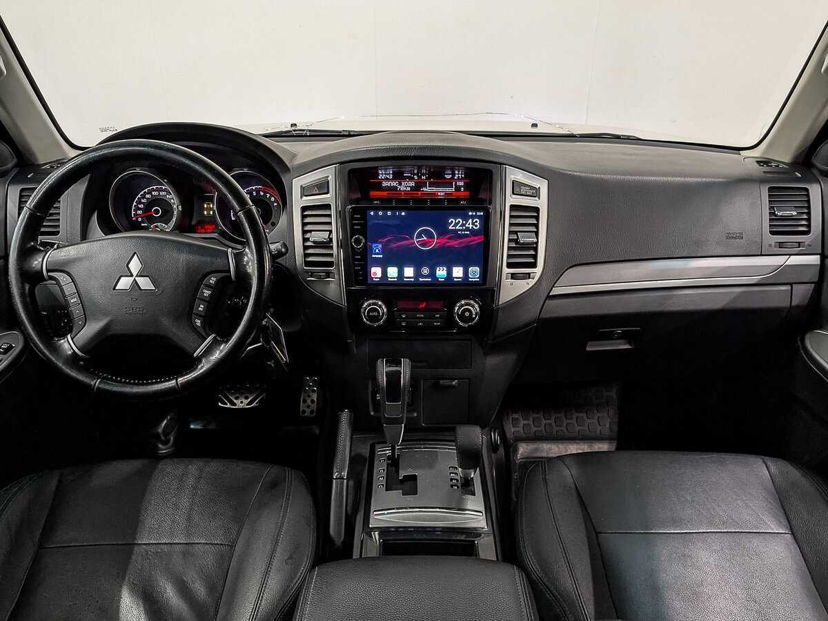Купить Mitsubishi Pajero, 2015, 235 560 км, фото №14