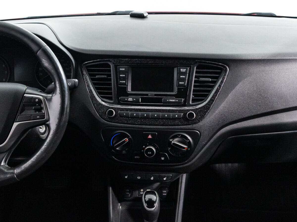 Купить Hyundai Solaris, 2018, 165 780 км, фото №14