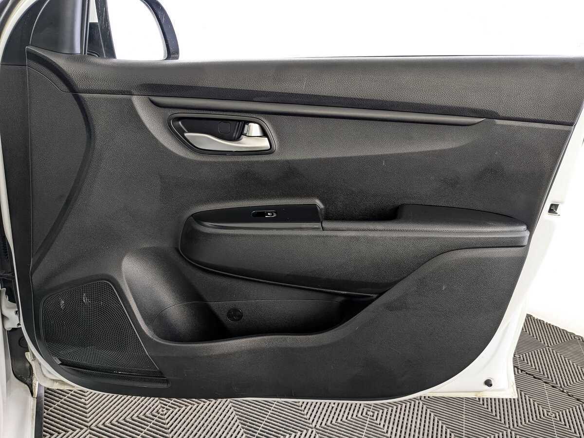 Купить Kia Rio X-Line, 2020, 172 900 км, фото №21