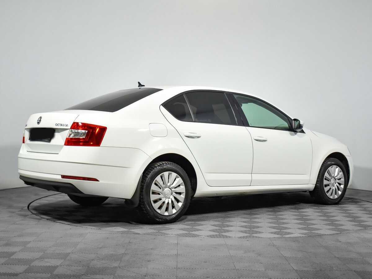 Купить Skoda Octavia, 2018, 110 000 км, фото №4