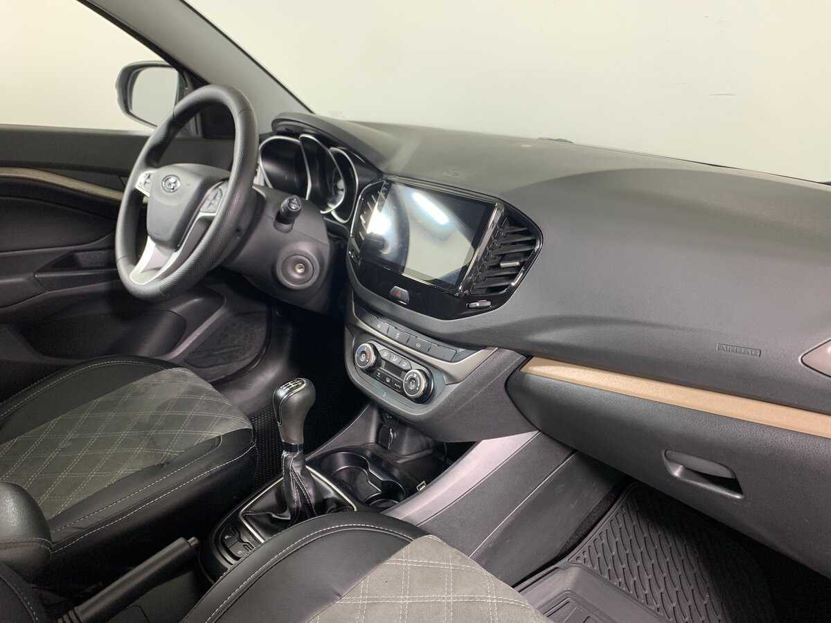 Купить Lada (ВАЗ) Vesta SW, 2018, 61 300 км, фото №14