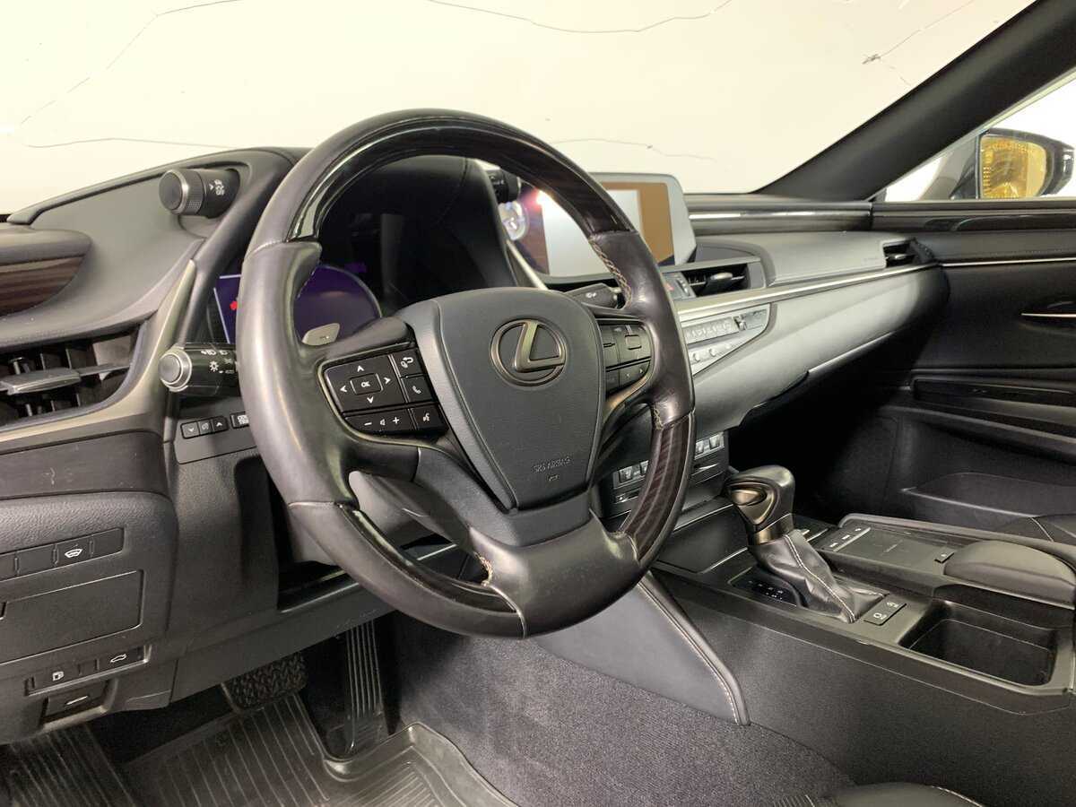 Купить Lexus ES 250, 2018, 240 204 км, фото №10