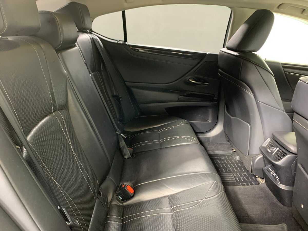 Купить Lexus ES 250, 2018, 240 204 км, фото №16