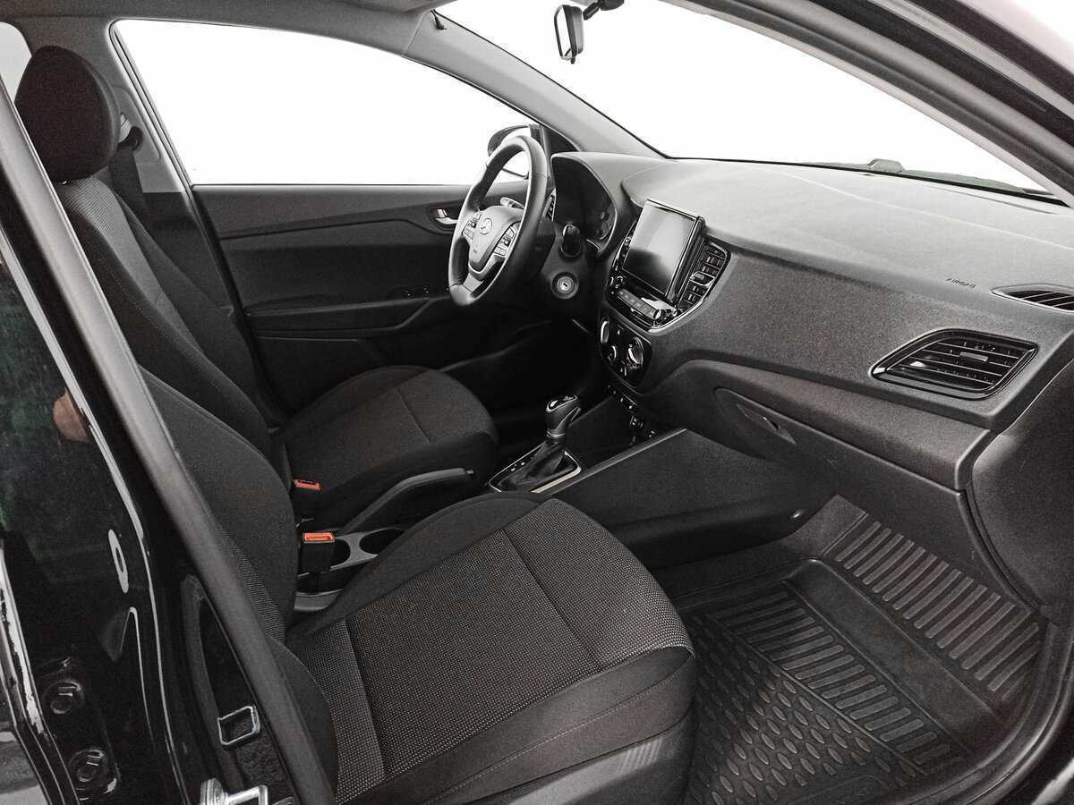 Купить Hyundai Solaris, 2021, 106 840 км, фото №11