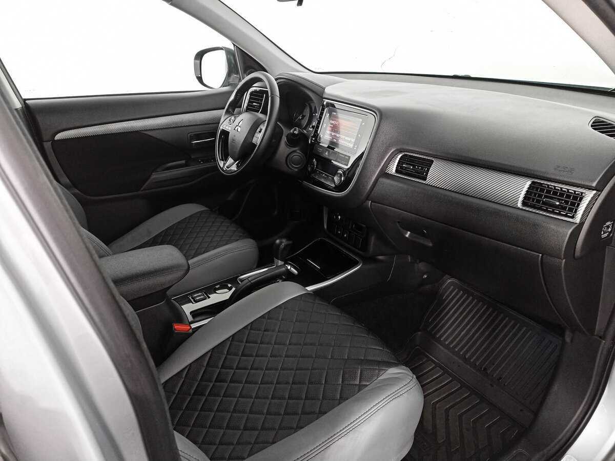 Купить Mitsubishi Outlander, 2018, 54 304 км, фото №11