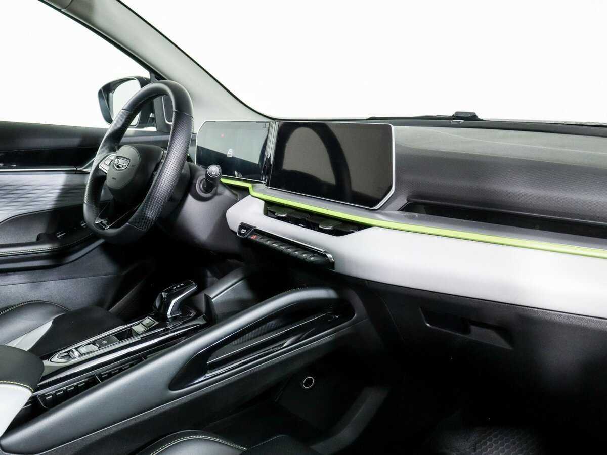 Купить Geely Coolray, 2023, 27 157 км, фото №9