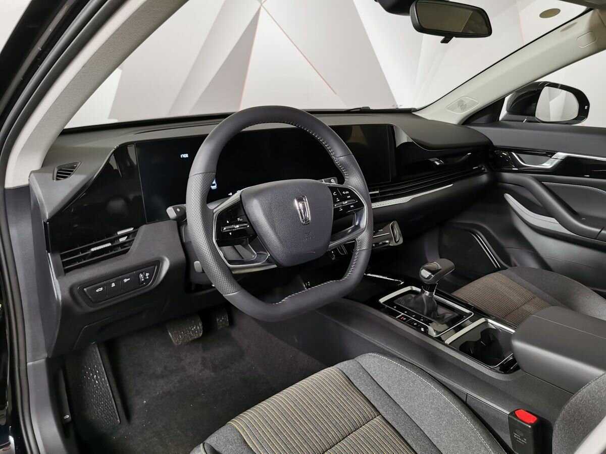 Купить FAW Bestune B70, 2023, 90 км, фото №14