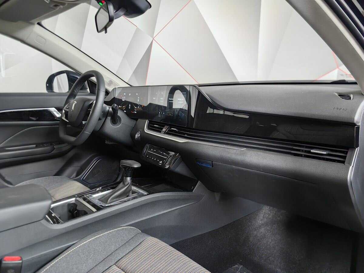 Купить FAW Bestune B70, 2023, 68 км, фото №9