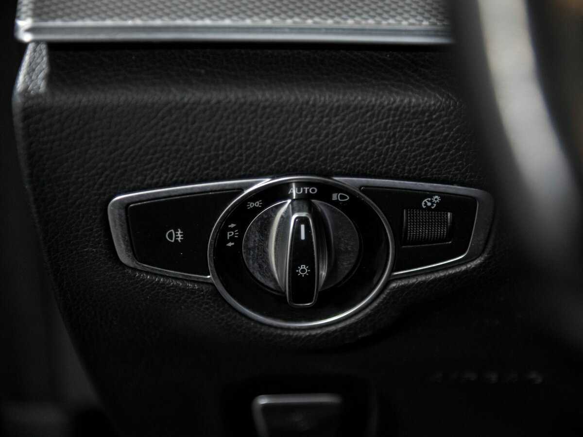 Купить Mercedes-Benz E-Класс 200, 2019, 294 419 км, фото №14