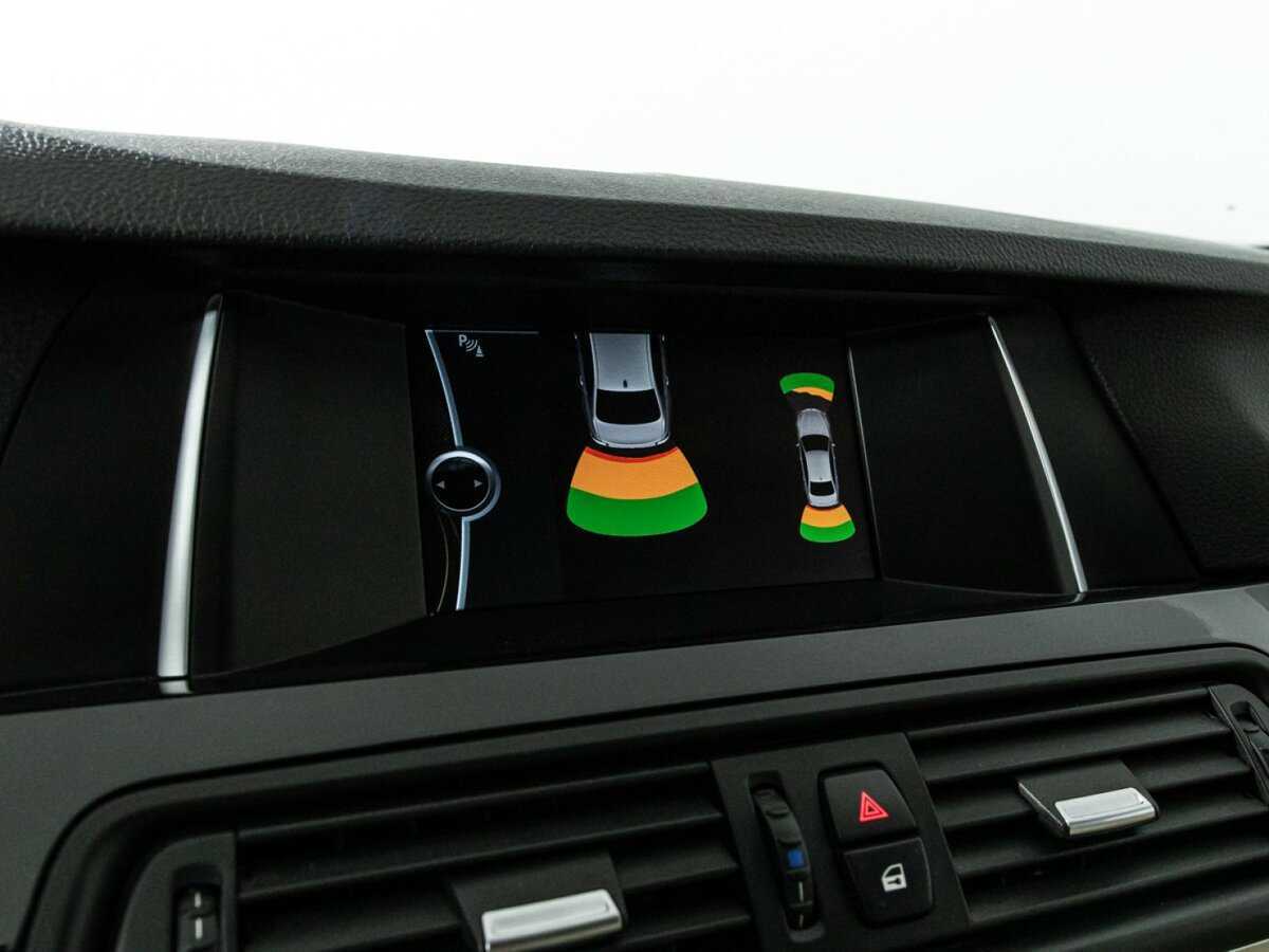 Купить BMW 5 серии 520i, 2014, 132 433 км, фото №17