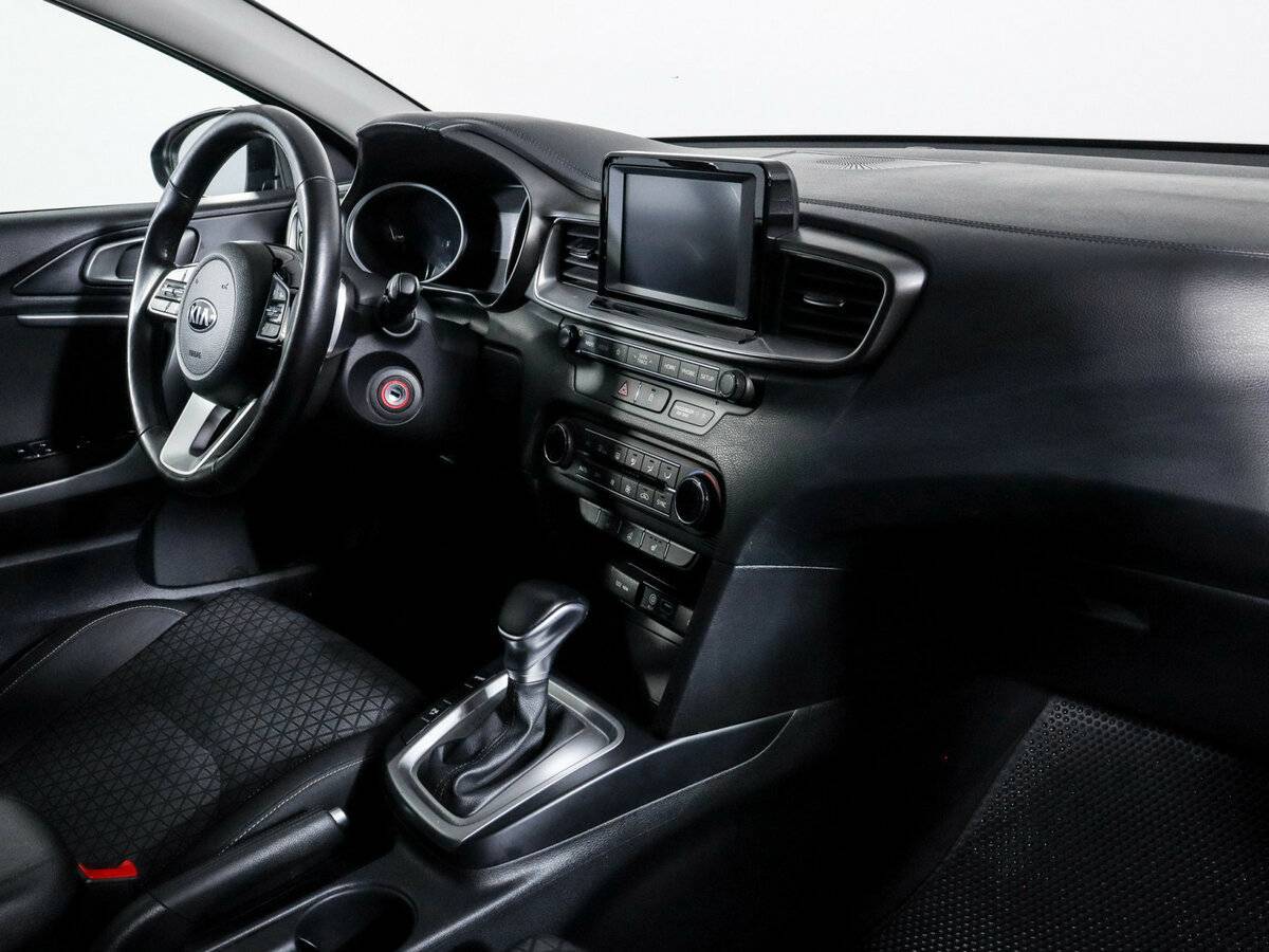 Купить Kia Ceed, 2019, 73 644 км, фото №9