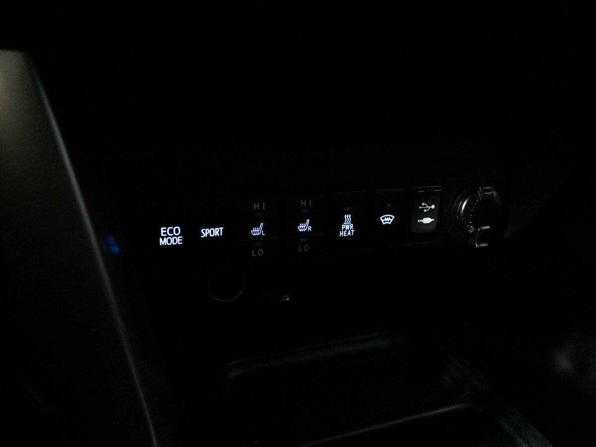 Купить Toyota RAV4, 2018, 232 356 км, фото №19