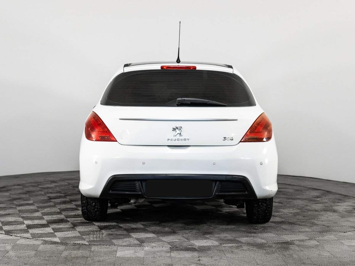 Купить Peugeot 308, 2012, 131 351 км, фото №5