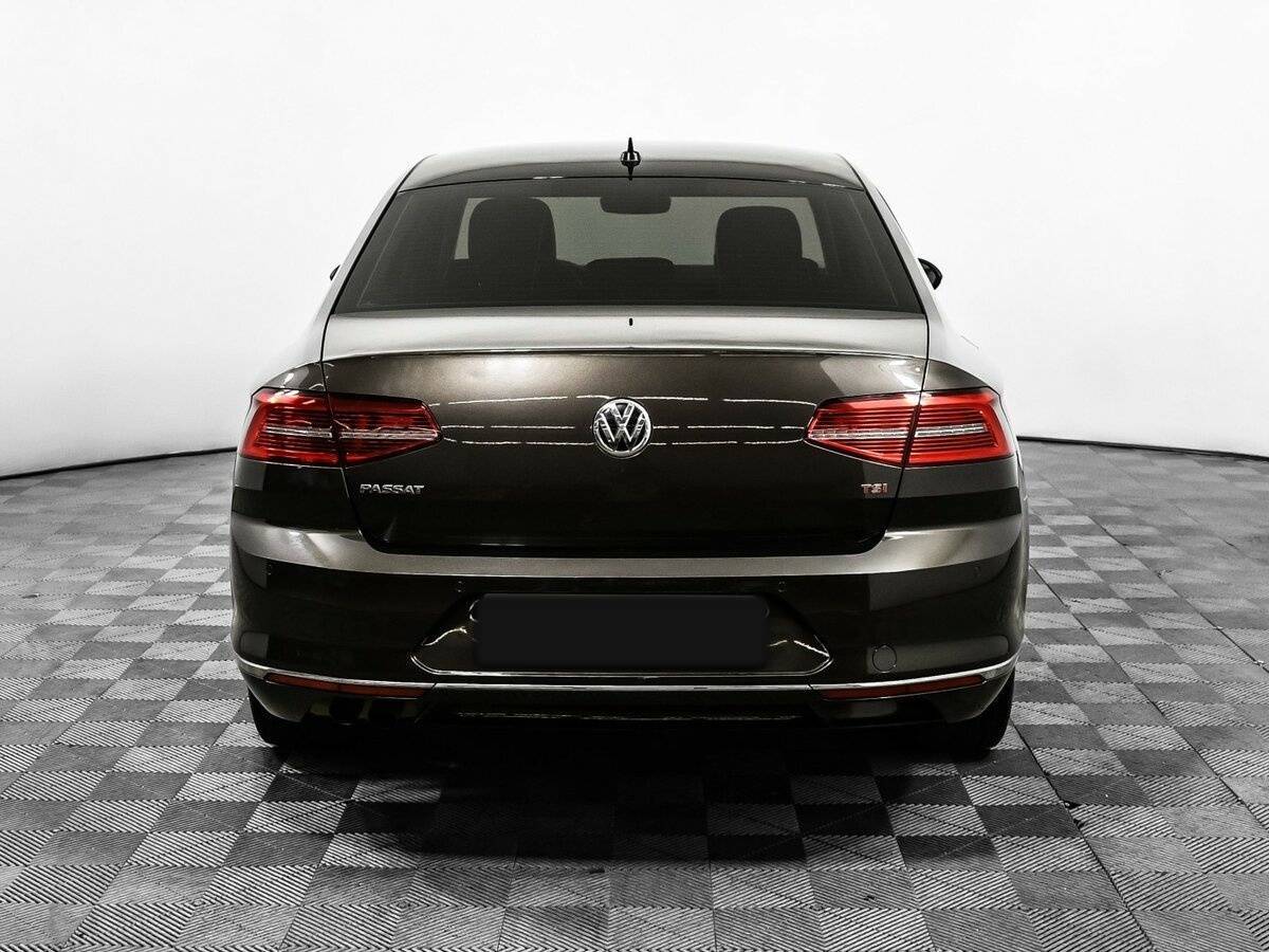Купить Volkswagen Passat, 2017, 137 619 км, фото №6