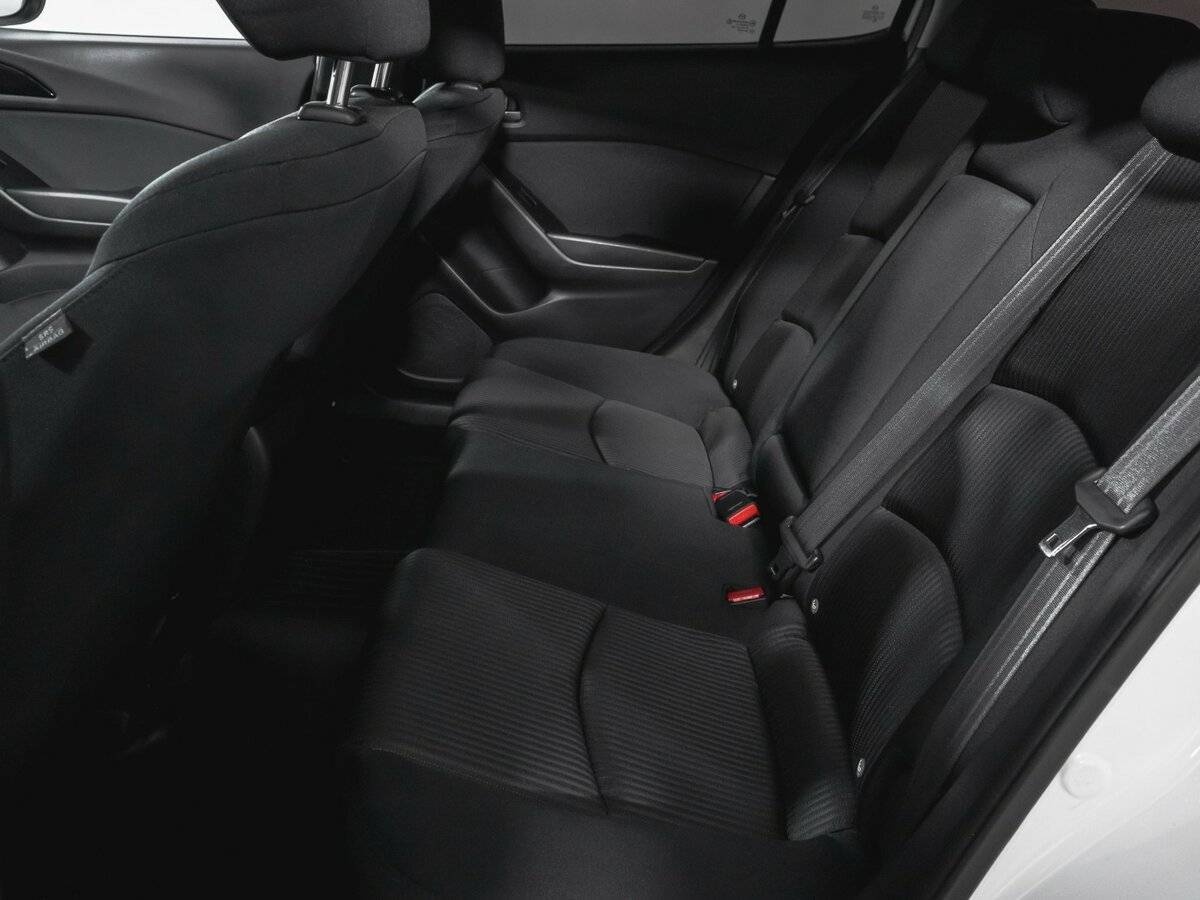 Купить Mazda 3, 2016, 68 664 км, фото №10