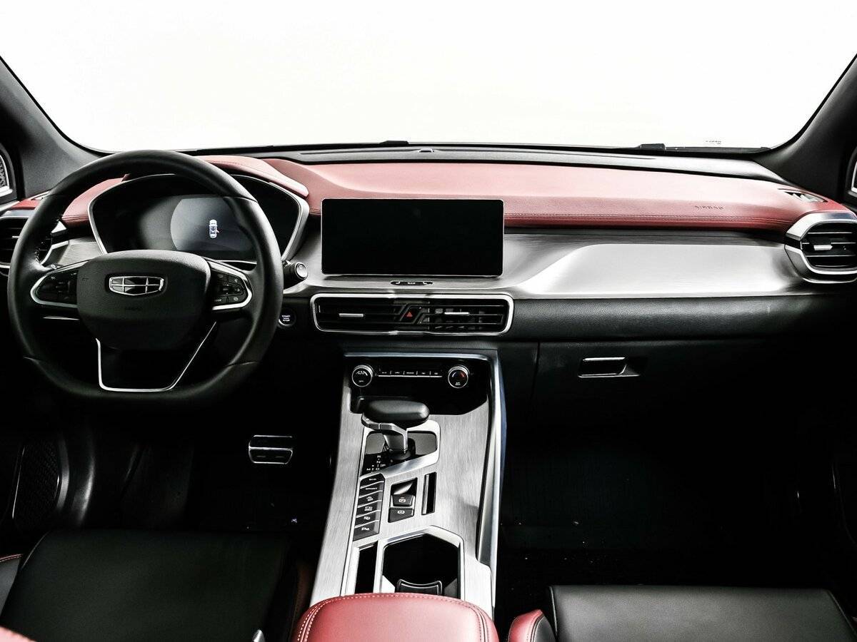 Купить Geely Coolray, 2023, 10 662 км, фото №11